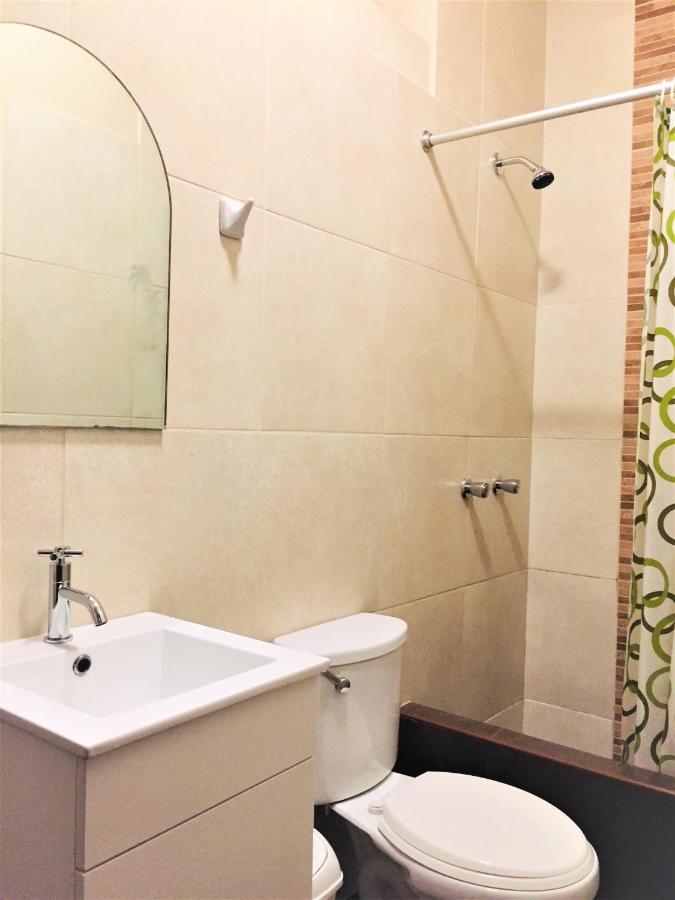 Hostal Carlos Tenaud Lima Zewnętrze zdjęcie