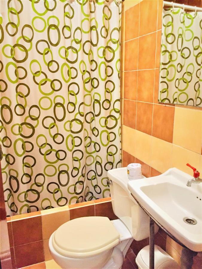 Hostal Carlos Tenaud Lima Zewnętrze zdjęcie
