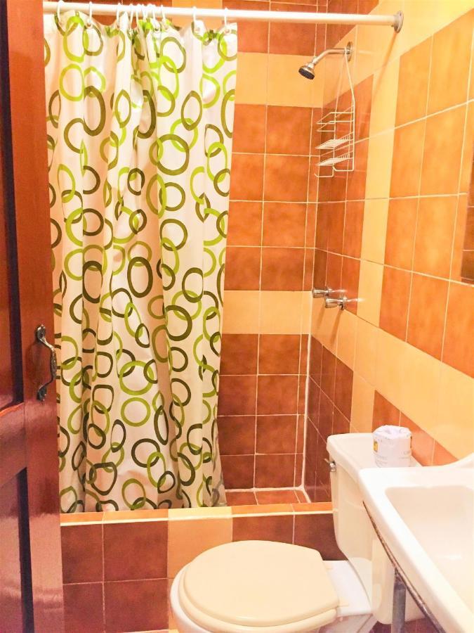 Hostal Carlos Tenaud Lima Zewnętrze zdjęcie