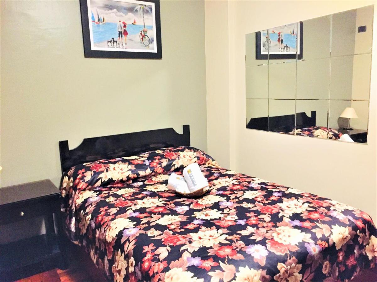 Hostal Carlos Tenaud Lima Zewnętrze zdjęcie